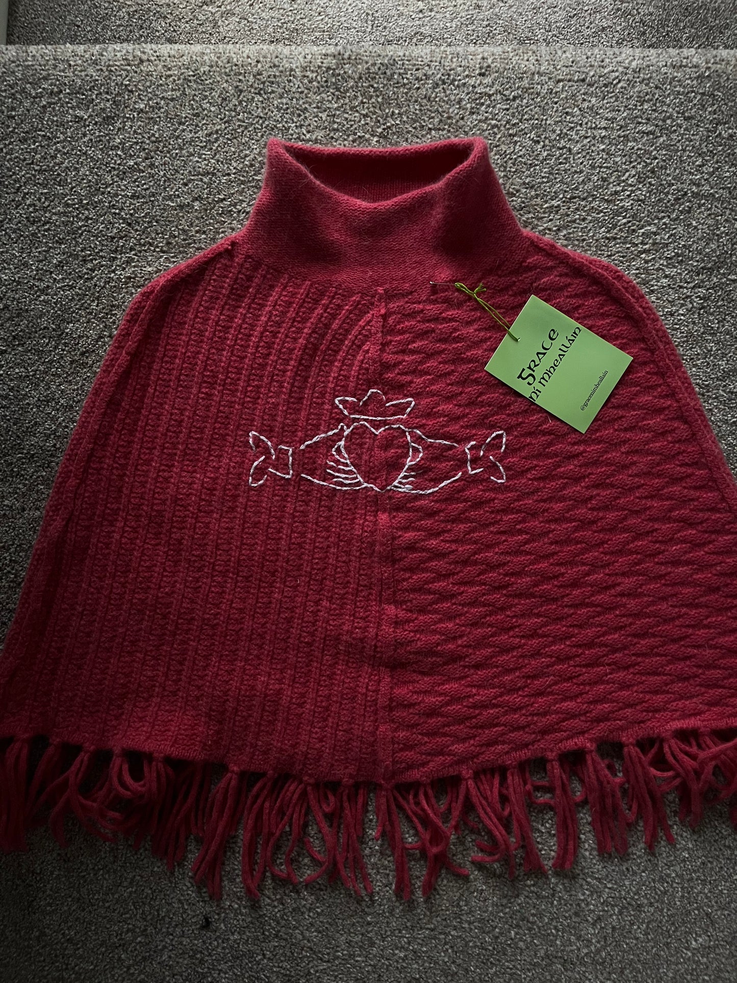 Raspberry pink claddagh poncho M