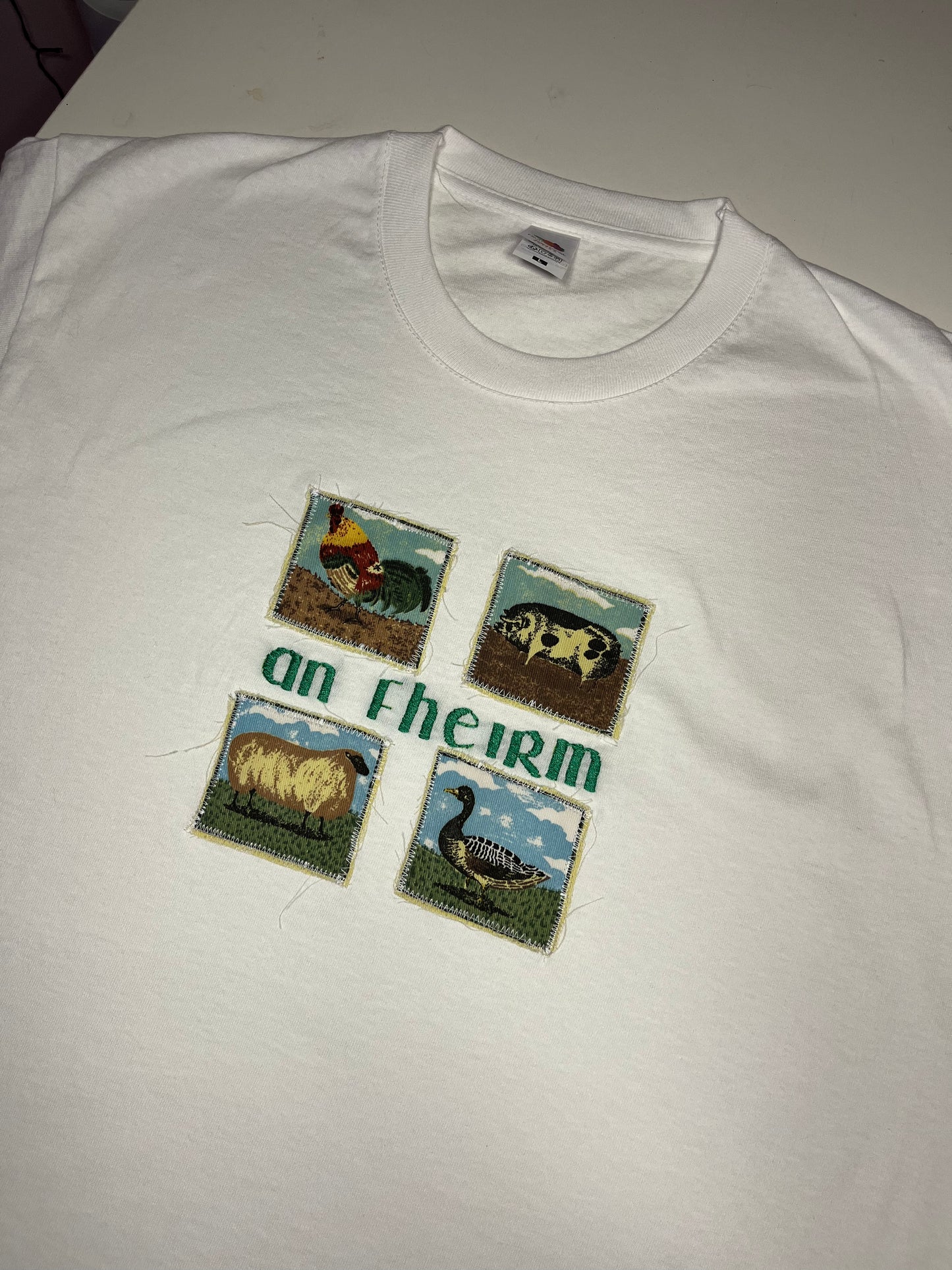 An Fheirm tee L