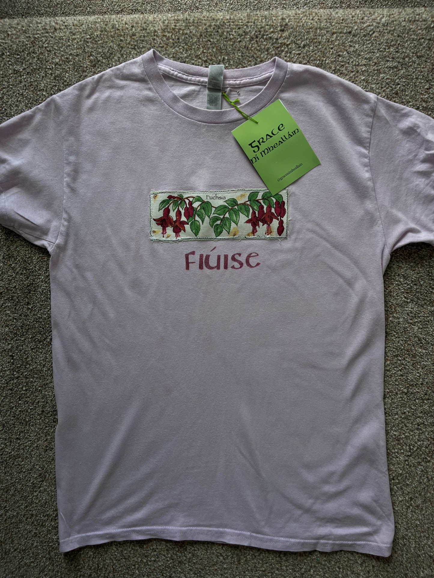 Lilac Fuschia tee