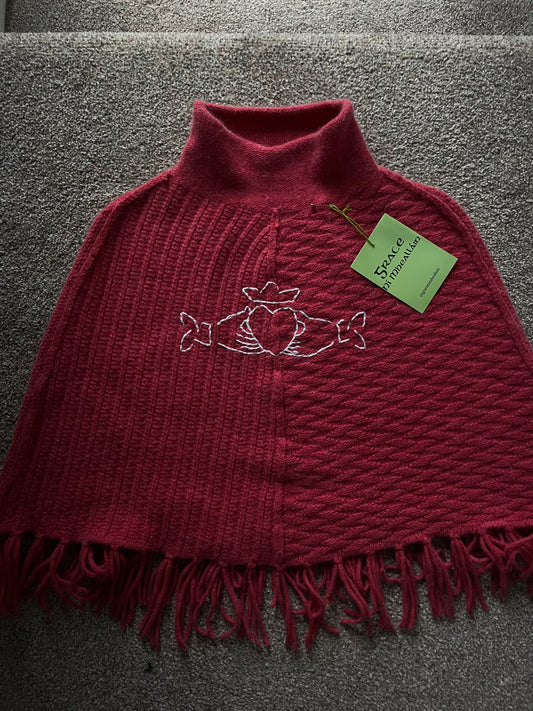 Raspberry pink claddagh poncho M
