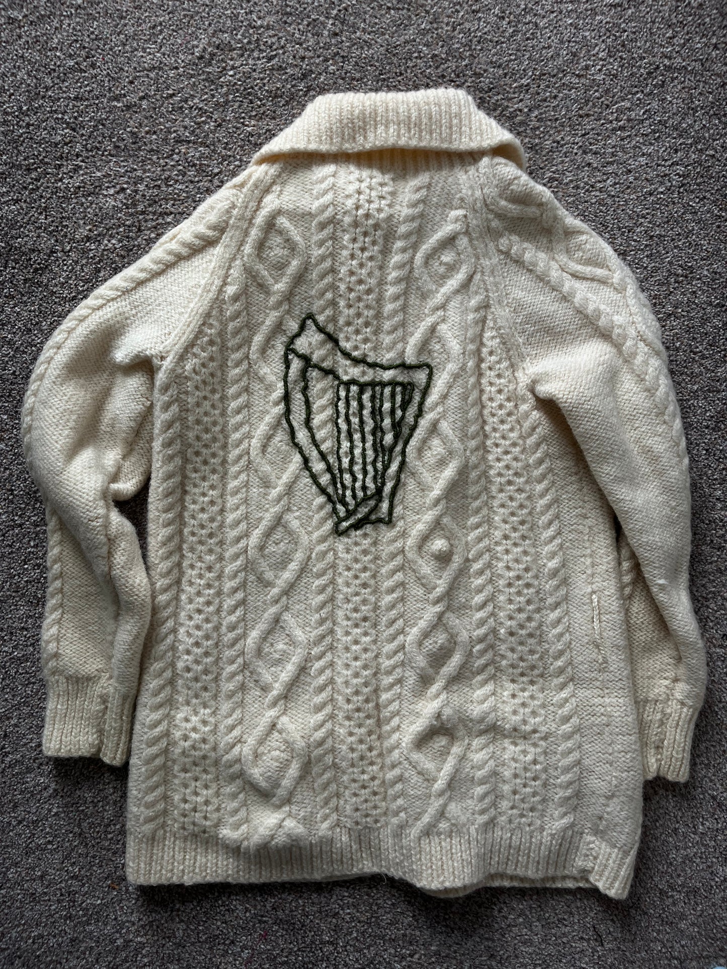 Aran harp cardigan XS